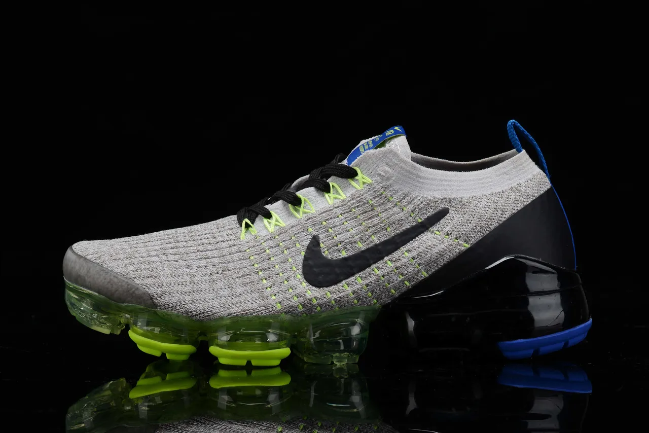 Nike Gray Green Flyknit Upper Full-Length Visible Air Unit Sole Running Shoes 15