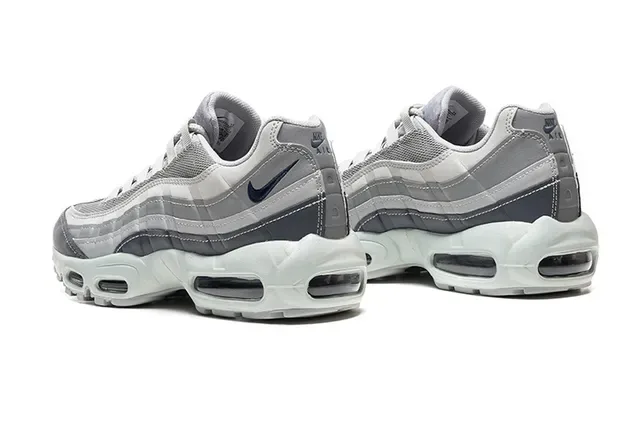 Nike Gray Navy Layered Quilted Upper Visible Air Cushioning Units Lifestyle Sneakers 4