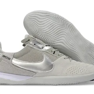 Nike Gray Silver Low-Top Perforated Toebox Sneakers