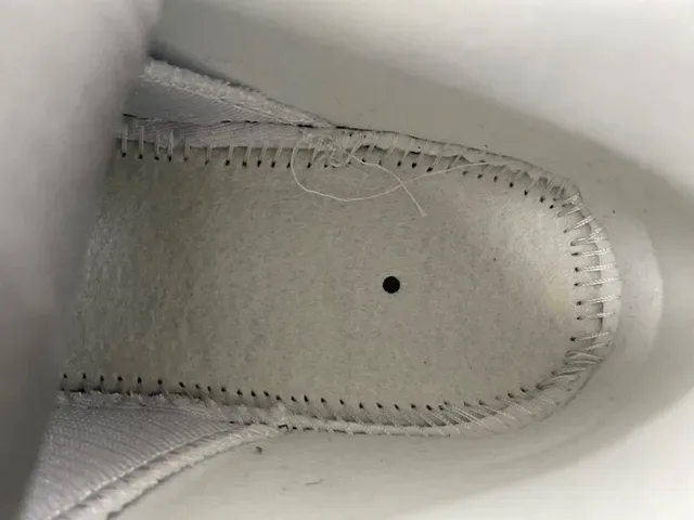 Nike Gris Jaune Chaussures Lifestyle Overlays Synthétiques Matelassés Unités Air Cushioning Visibles 9