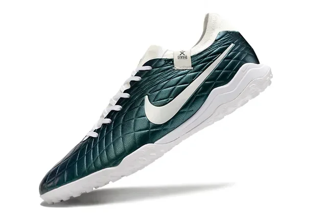Nike Sapatos de futebol turf verde e branco couro acolchado silhueta baixa 3