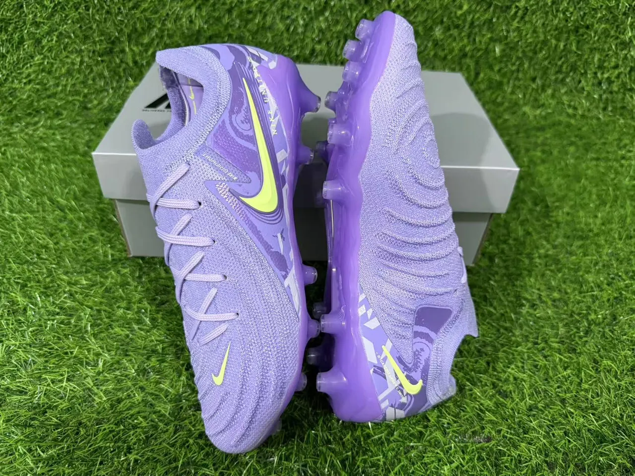 Nike Grip-Huit Nike United 001 Purple Neon Yellow Firm-Ground Soccer Shoes 2