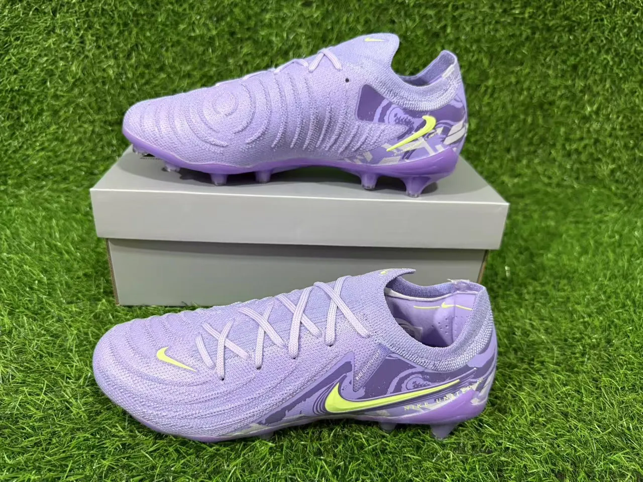 Nike Grip-Huit Nike United 001 Purple Neon Yellow Firm-Ground Soccer Shoes 7