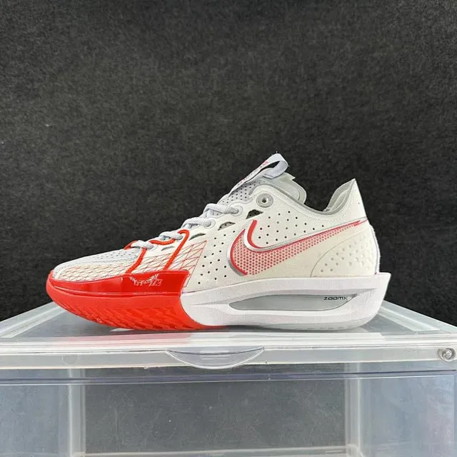 Nike GT Cut White Red Perforated Mesh Basketball Shoes 2