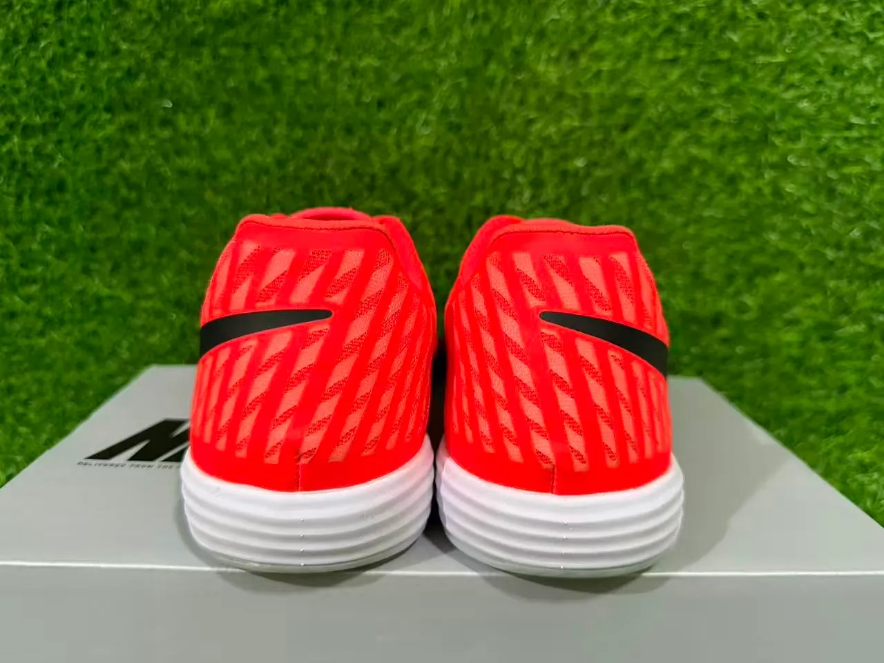 Nike Hypervenom Indoor Orange Black Quilted Toe Box Diagonal Synthetic Cage Overlay Indoor Soccer Shoes 9