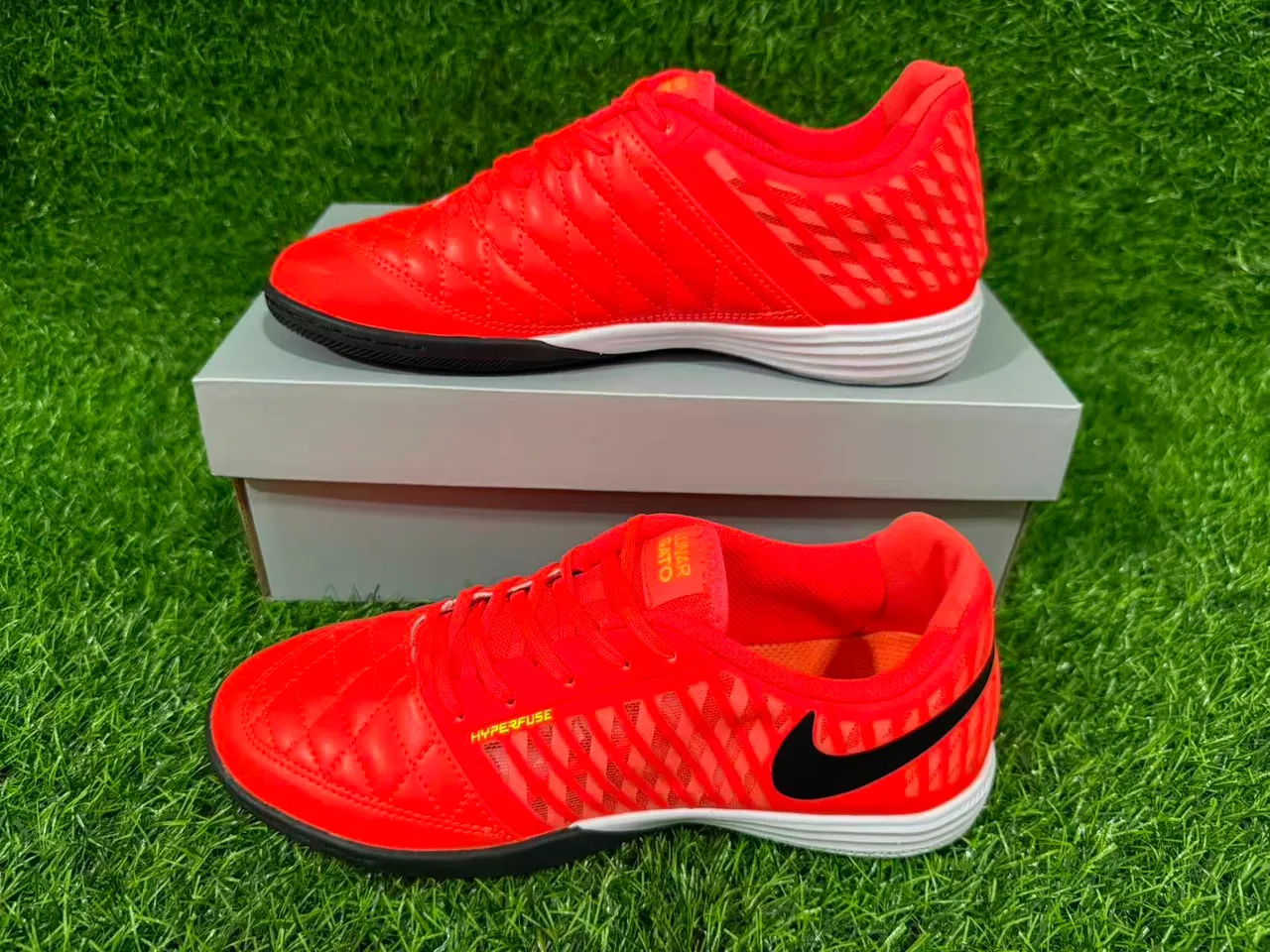 Nike Hypervenom Indoor Orange Black Quilted Toe Box Diagonal Synthetic Cage Overlay Indoor Soccer Shoes 15