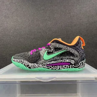 Nike KD14 काला हरा ग्राफिटी प्रिंट अपर वाइब्रेंट मल्टी कलर अकेंट स्कीम बास्केटबॉल शूज
