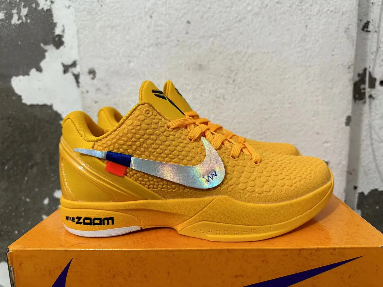 Nike Kobe 5 Protro Vibrant Yellow Basketball Shoes 5