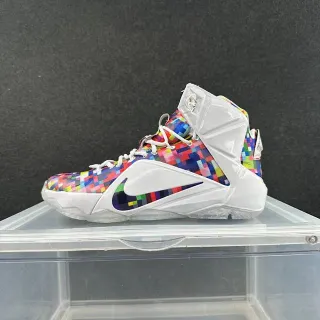 Nike LeBron 12 Pixel Multicolor बास्केटबॉल जूते