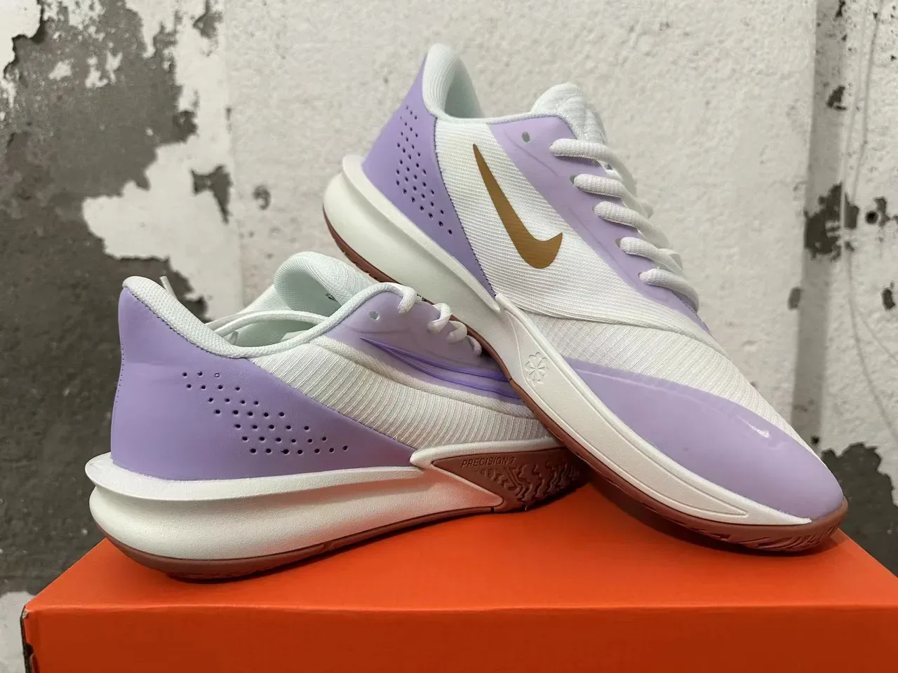 Nike Light Purple and White Perforated Heel Lifestyle Sneakers 5