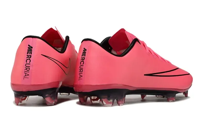 Nike Mercurial Vapor Rose Noir Chaussures de Football Terrain Firme 5
