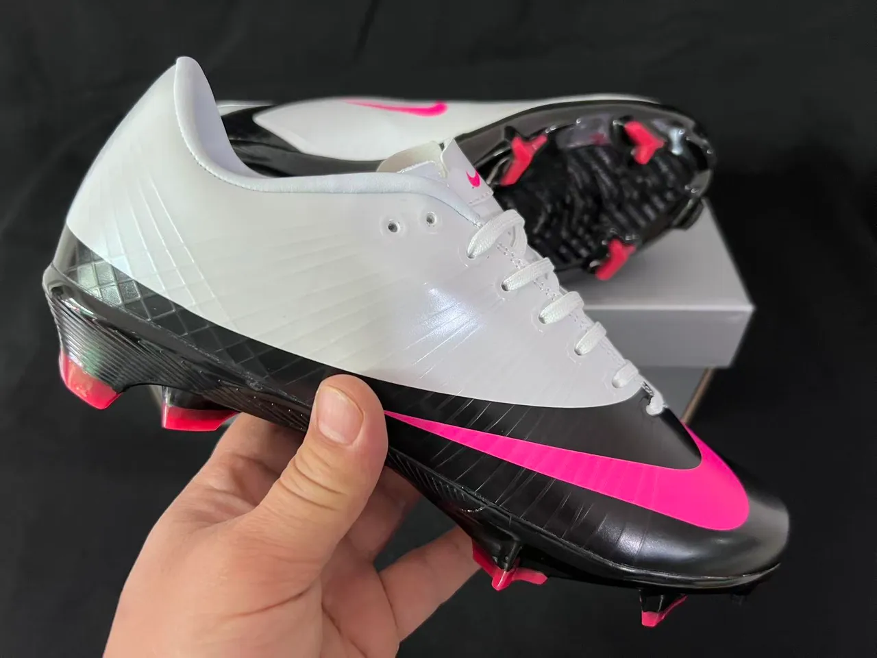 Nike Mercurial Vapor Prata Vermelho Sapatos de Futebol para gramado firme 6