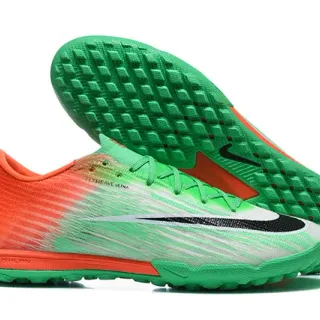 Nike sapatos de futebol turf com upper de padrão ondulado em colorway gradient multicolor