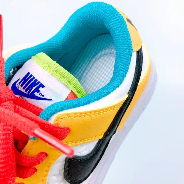 Nike Multicolor Low-Top Multi-Color Block Lifestyle Sneakers 24