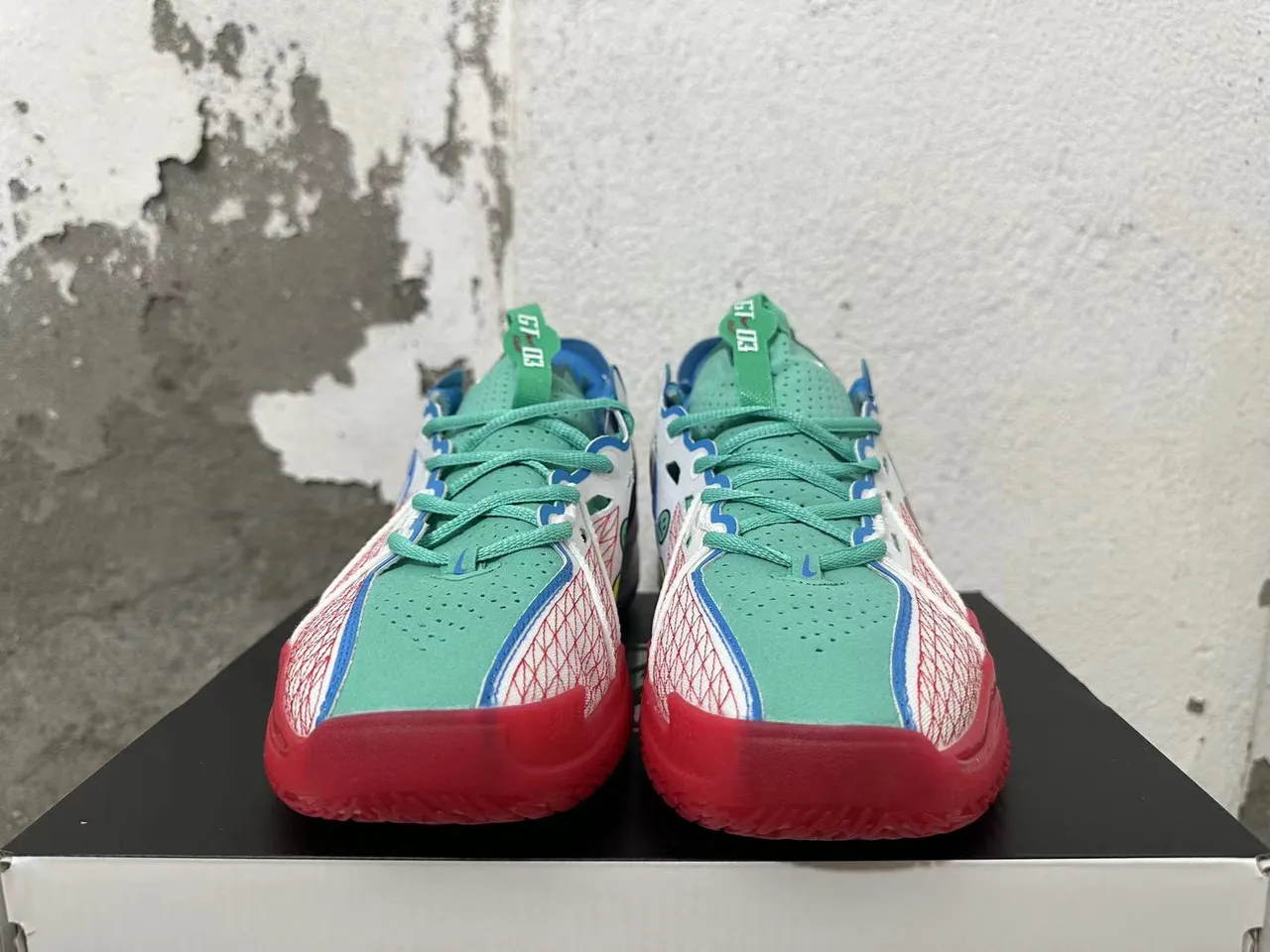 Nike Multicolor Smiley-Face Graphic Print Basketball Shoes 3