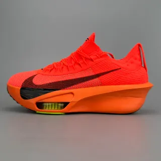 Nike Zapatillas de running con upper de knit naranja y negro, midsole sculptado