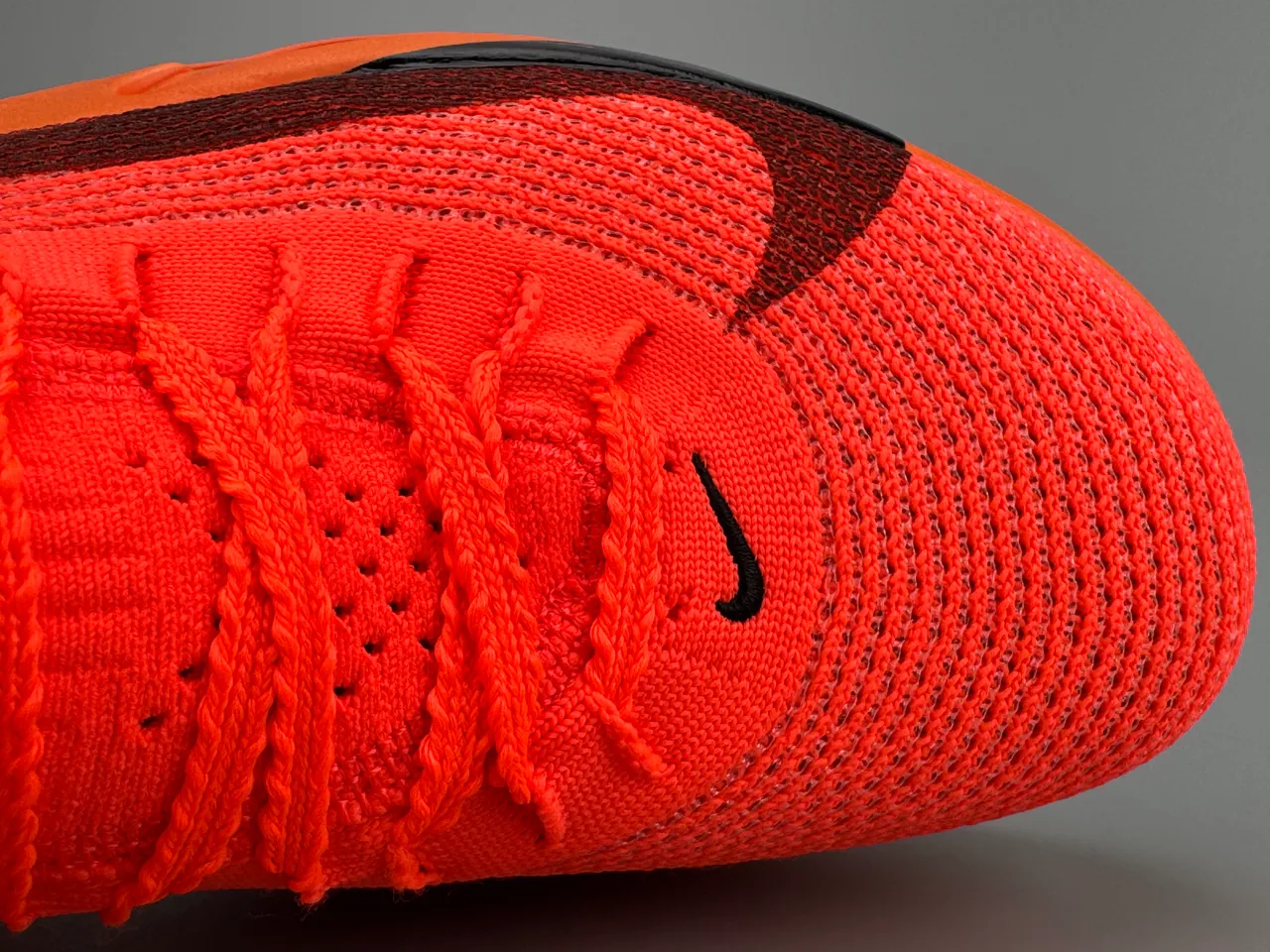 Nike Orange Black Knit Upper Sculpted Midsole Running Shoes 2
