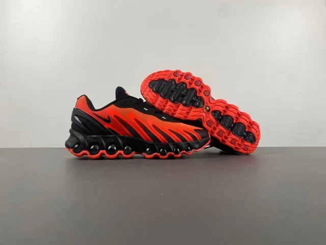 Nike Orange-Black Pod Midsole Performance Sneaker 12