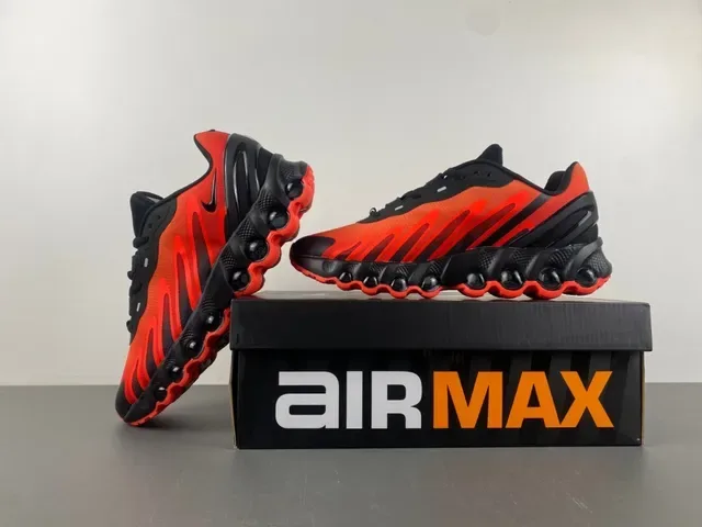 Nike Orange-Black Pod Midsole Performance Sneaker 14
