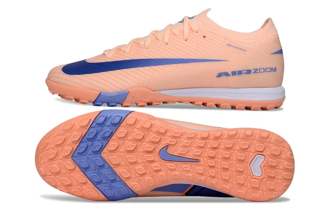 Nike Chaussures de football turf avec upper en maille synthétique et solape Swoosh en orange et bleu 6