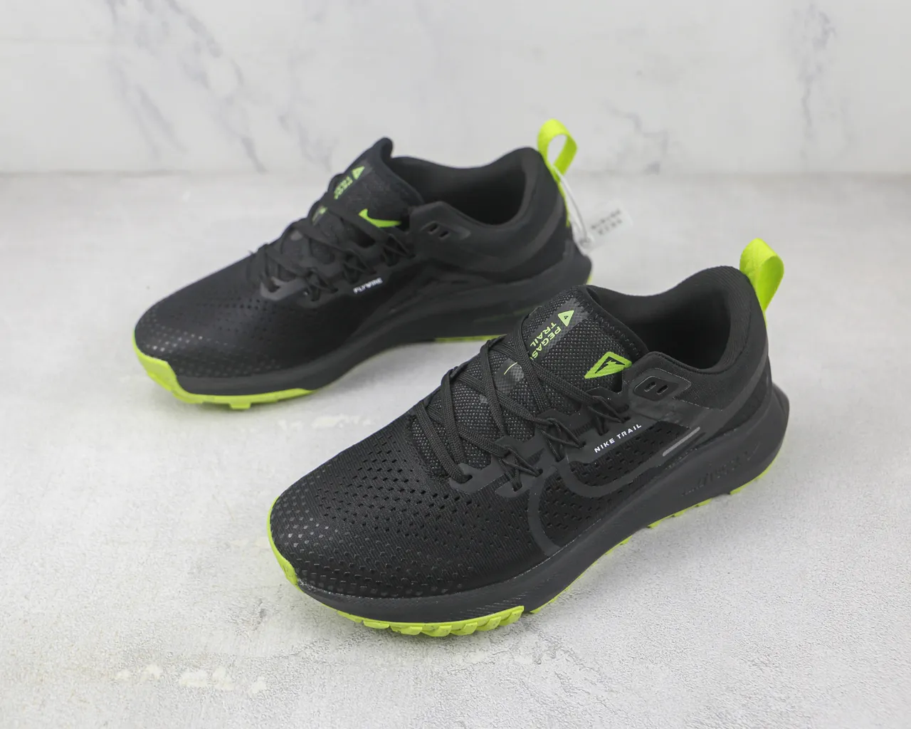 Nike Pegasus Trail Noir Vert Respirant Maille Perforée Supérieure Recouvrements Synthétiques Chaussures de course 4