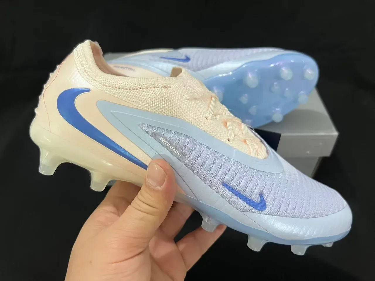 Nike Phantom GT Beige Blue Upper Knit Lacets Asymétriques Chaussures de football pour terrain ferme 13