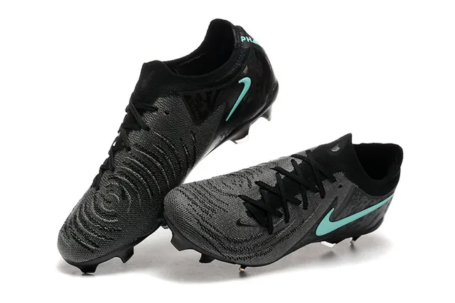 Nike Phantom GT Black Blue Low-Cut Knit Upper Asymmetric Lacing System Firm-Ground Soccer Shoes 3