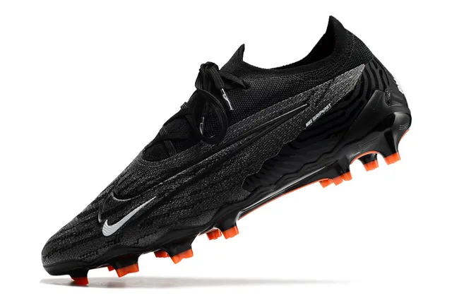 Nike Phantom GT Noir Orange bout bas tige tricotée système de lacets asymétrique terrain ferme chaussures de football 7