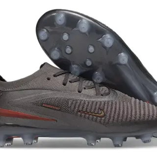 Nike Phantom GT رمادي أحمر Knit Upper Low-Cut Silhouette Firm-Ground أحذية كرة القدم