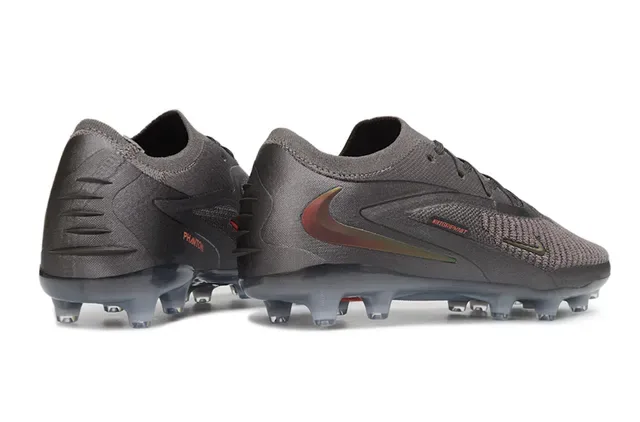 Nike Phantom GT رمادي أحمر Knit Upper Low-Cut Silhouette Firm-Ground أحذية كرة القدم 5