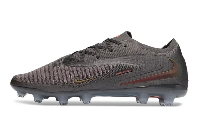 Nike Phantom GT رمادي أحمر Knit Upper Low-Cut Silhouette Firm-Ground أحذية كرة القدم 7