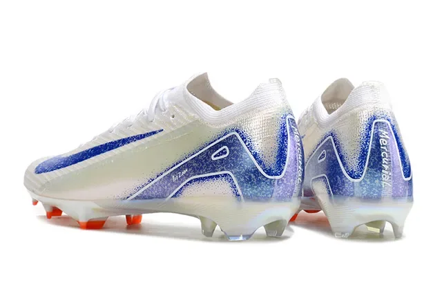 Nike Phantom GT Chaussures de Football Blanc Bleu Upper en Tricot Suela Iridescente Translucide pour terrain ferme 4