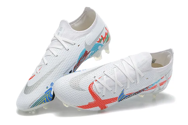 Nike Phantom GT White Multicolor Knit Upper Dynamic Fit Collar Firm-Ground Soccer Shoes 4