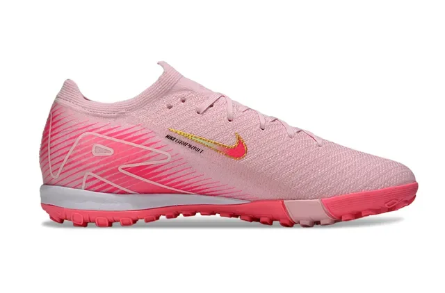 Nike Chaussures de football Pink/Red Knit Upper Suela Turf 7
