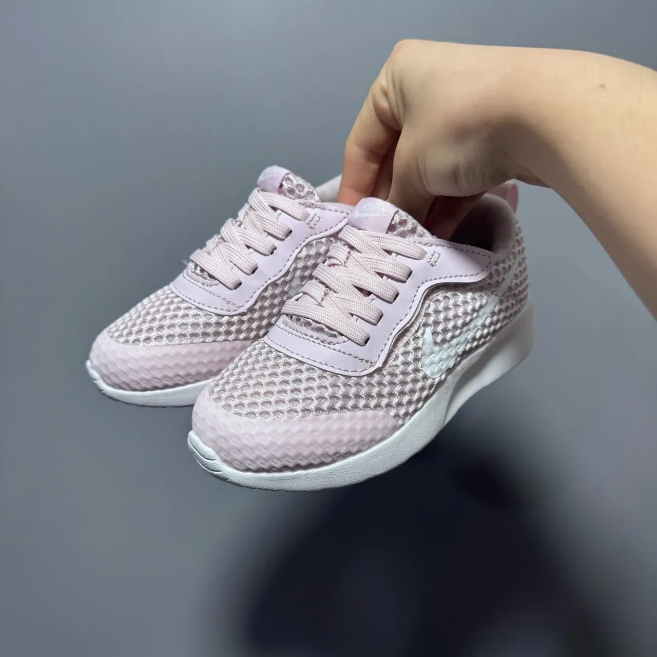 Nike Pink White Mesh Upper Honeycomb Perforation Lifestyle Sneakers 8