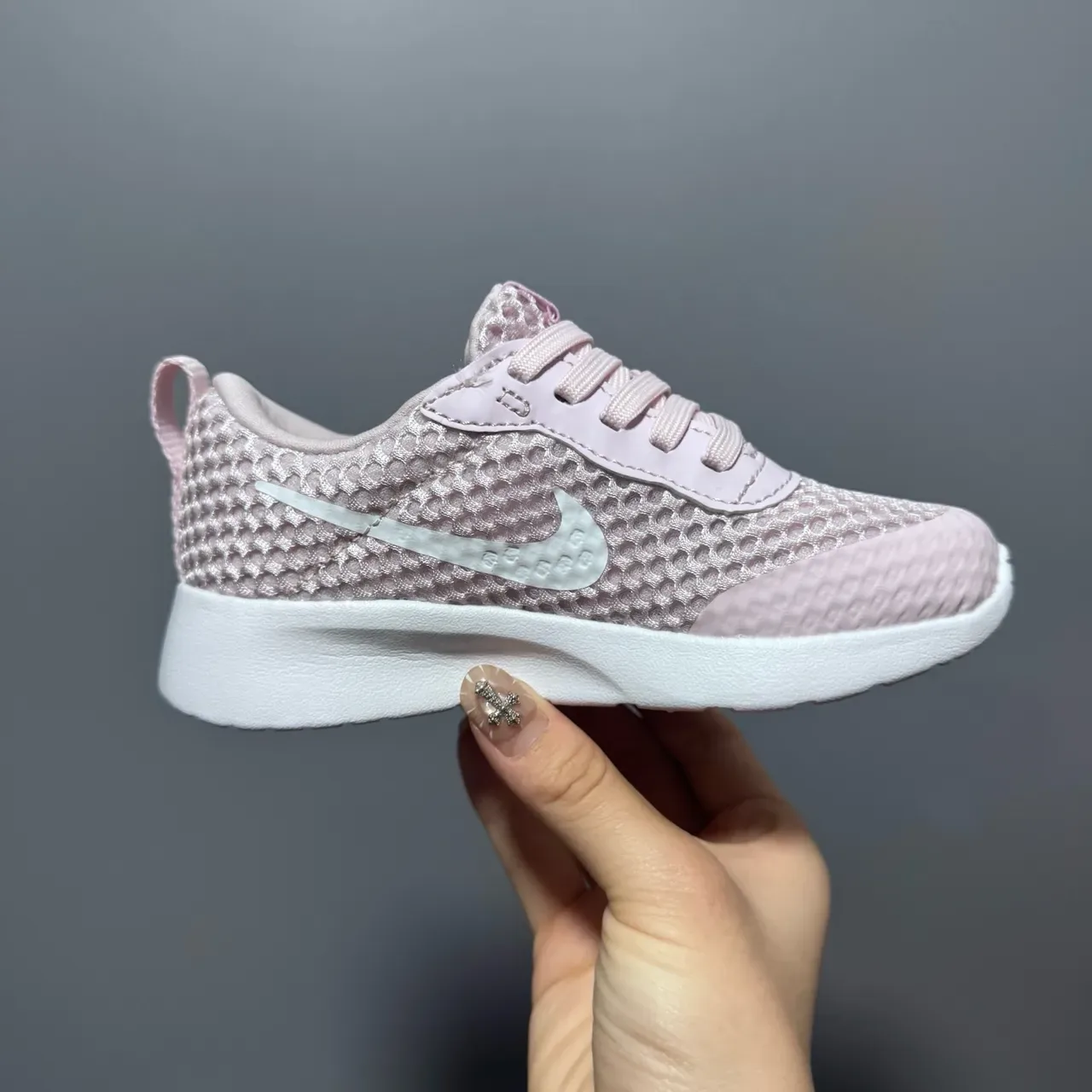 Nike Pink White Mesh Upper Honeycomb Perforation Lifestyle Sneakers 10