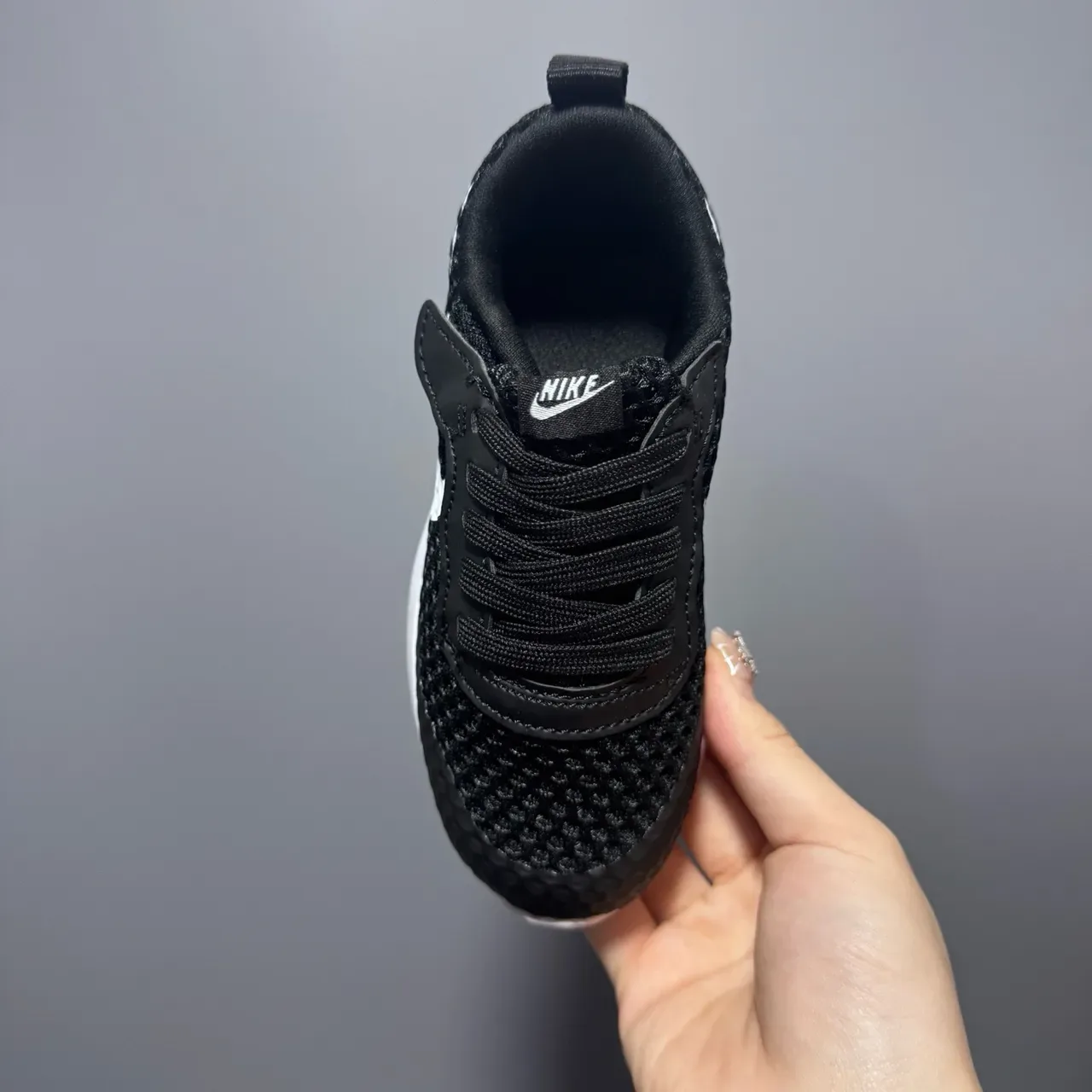 Nike Pink White Mesh Upper Honeycomb Perforation Lifestyle Sneakers 21