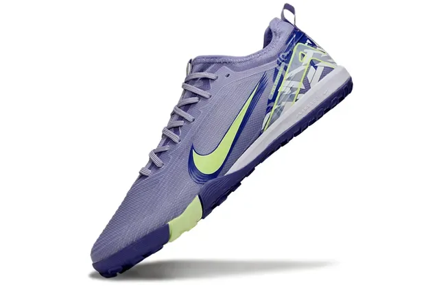 Nike Purple Green Low-Cut Engineered Mesh Upper Sneakers 3