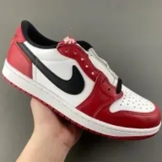 Nike Red Black Low-Top Leather Upper Lifestyle Sneakers