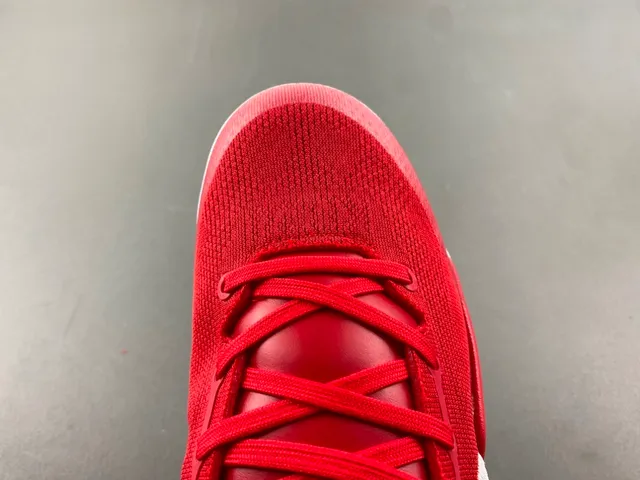 Nike Red White Knit Upper Low-Top Silhouette Basketball Shoes 5