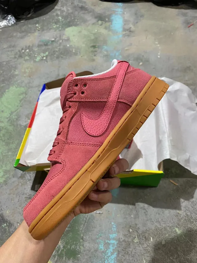 Nike SB Dunk Low chaussures de skateboard en gomme rose 4
