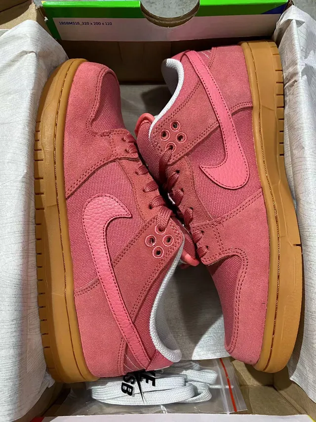 Nike SB Dunk Low chaussures de skateboard en gomme rose 7
