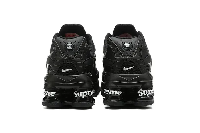 Nike Shox R4 Black Lifestyle Sneakers 3