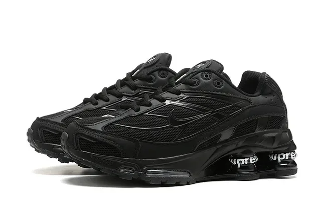 Nike Shox R4 Black Lifestyle Sneakers 6