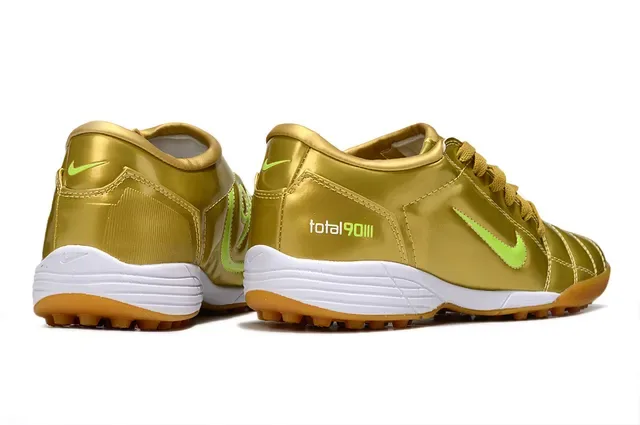 Nike Total 90 III ذهبي معدني أخضر ليمون حذاء كرة قدم للعشب Turf 5