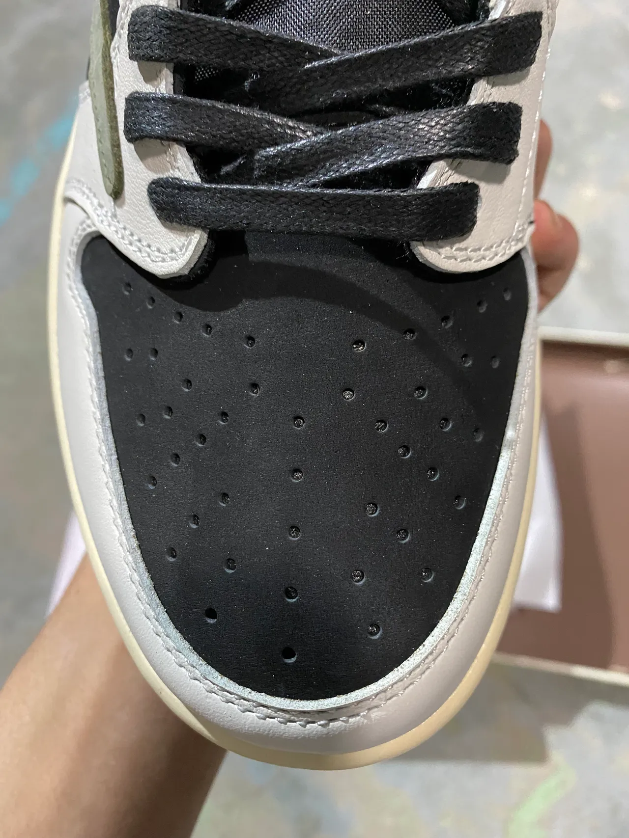 Nike White Army Green Low-Top Layered Leather-Suede Construction Lifestyle Sneakers 3