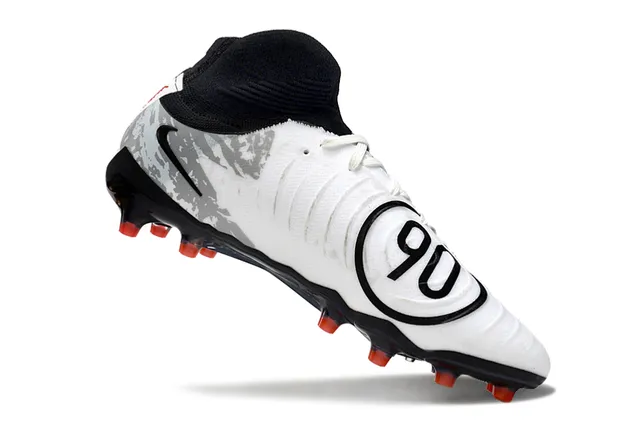 Nike White Black High-Cut Ankle Collar Camouflage-Patterned Synthetic Upper Firm-Ground Soccer Shoes 2