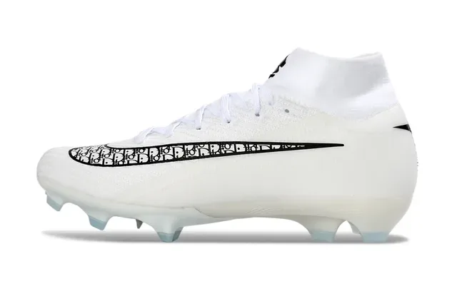 Nike Chaussures de football blanc noir haut avec upper Flyknit terrain ferme 6