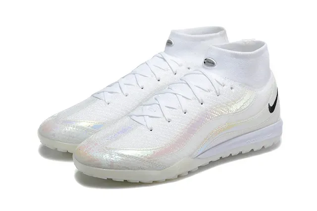 Nike Chaussures de Football Turf Blanc et Noir Hautes à Collet Sock-Fit 8