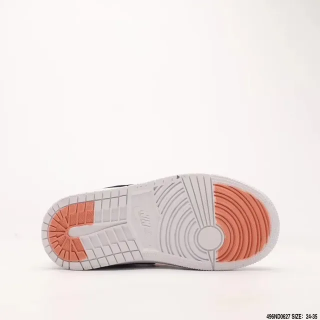 Nike White Black Low-Top Cupsole Lifestyle Sneakers 16